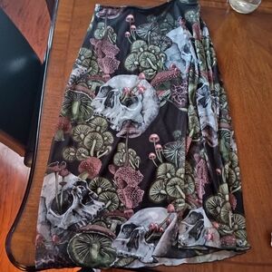 Hot Topic Black and Pink A-Line Midi Skirt